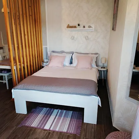 Apartament Darja Sa Pogledom Na Jezero