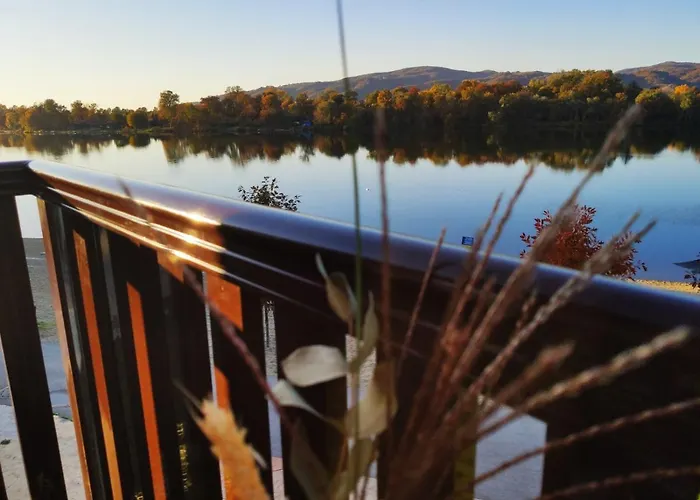 Apartman Darja Sa Pogledom Na Jezero Ostrovo